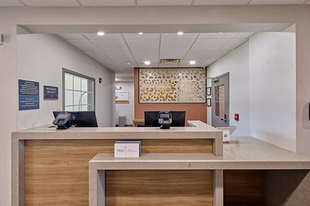 Images Candlewood Suites Peoria at Grand Prairie by IHG