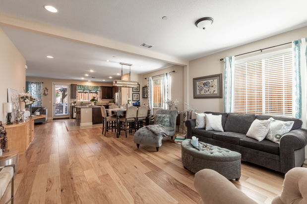 Images Monica Betancur, REALTOR | Compass