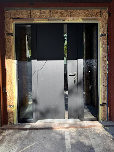 Images UnitedPorte — Doors/Windows/Kitchens/Vanities/Floor