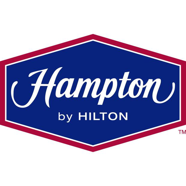Hampton Inn West Palm Beach Central Airport Logo
