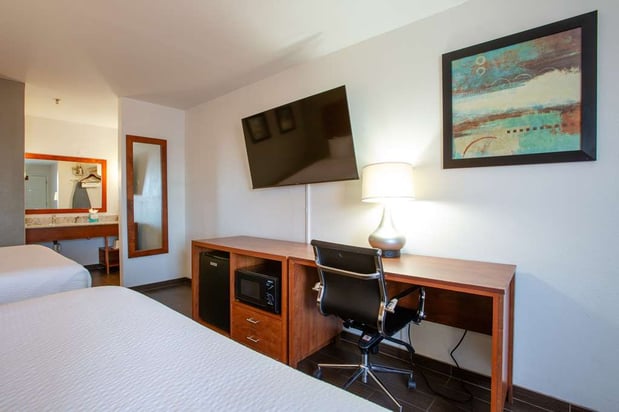 Images The Hotel Serene Glendale Peoria, Surestay Collection by BW