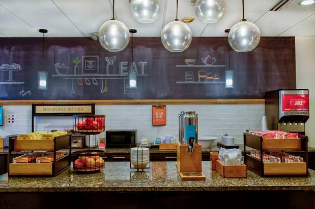 Images Hampton Inn Cortland
