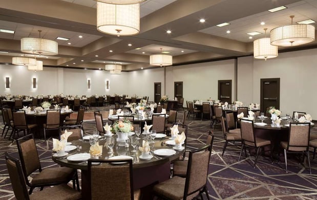 Images Embassy Suites by Hilton Philadelphia Airport