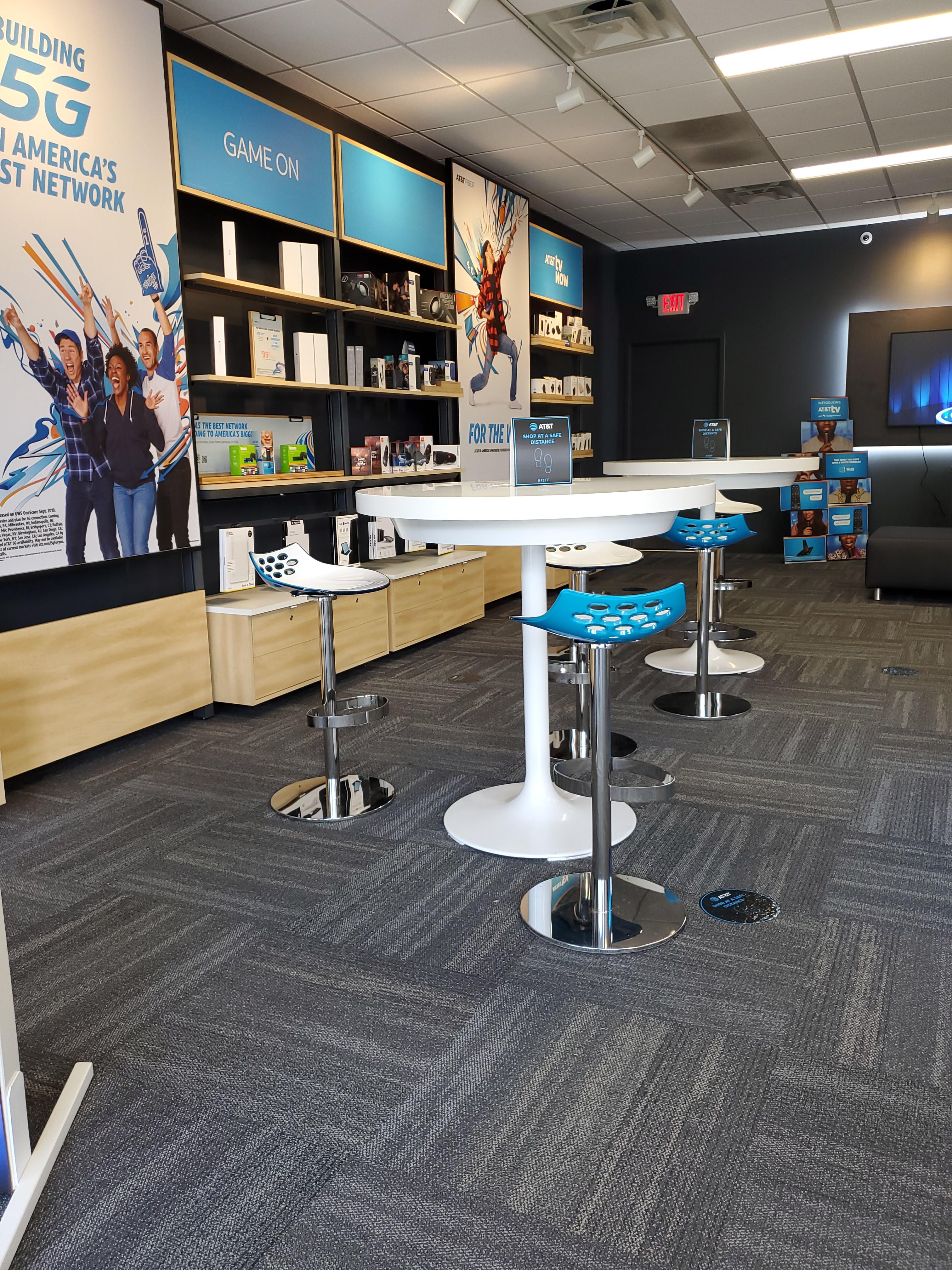 AT&T Store Photo