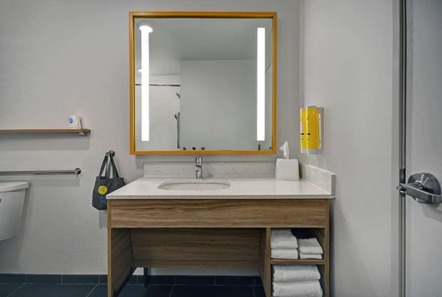 Images Tru by Hilton Gaylord