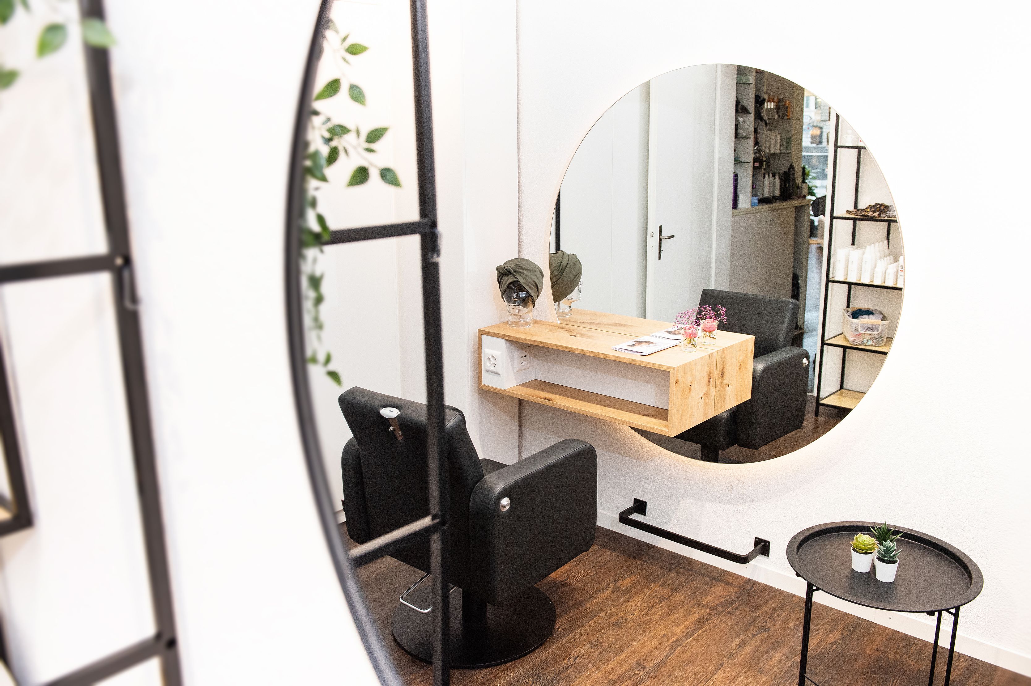 Bilder Hair & Beauty Perücken Zürich