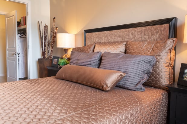 Images Forest Woods Apartments