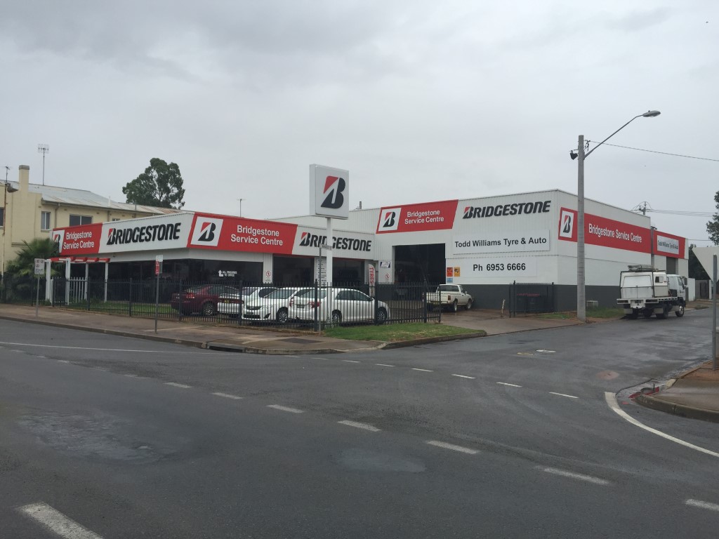 Images Bridgestone Service Centre Leeton