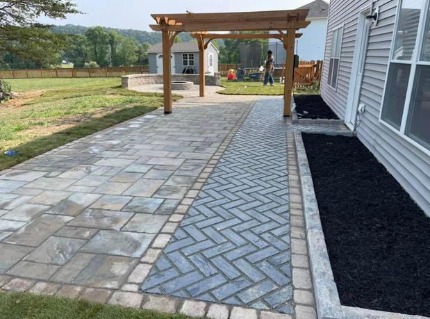 Images Mountain Strong Landscaping