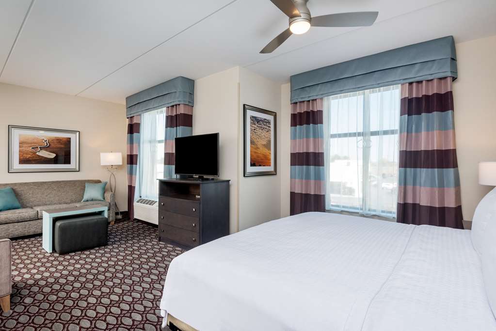 Guest room