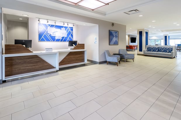 Images Holiday Inn Express & Suites Columbus at Northlake by IHG