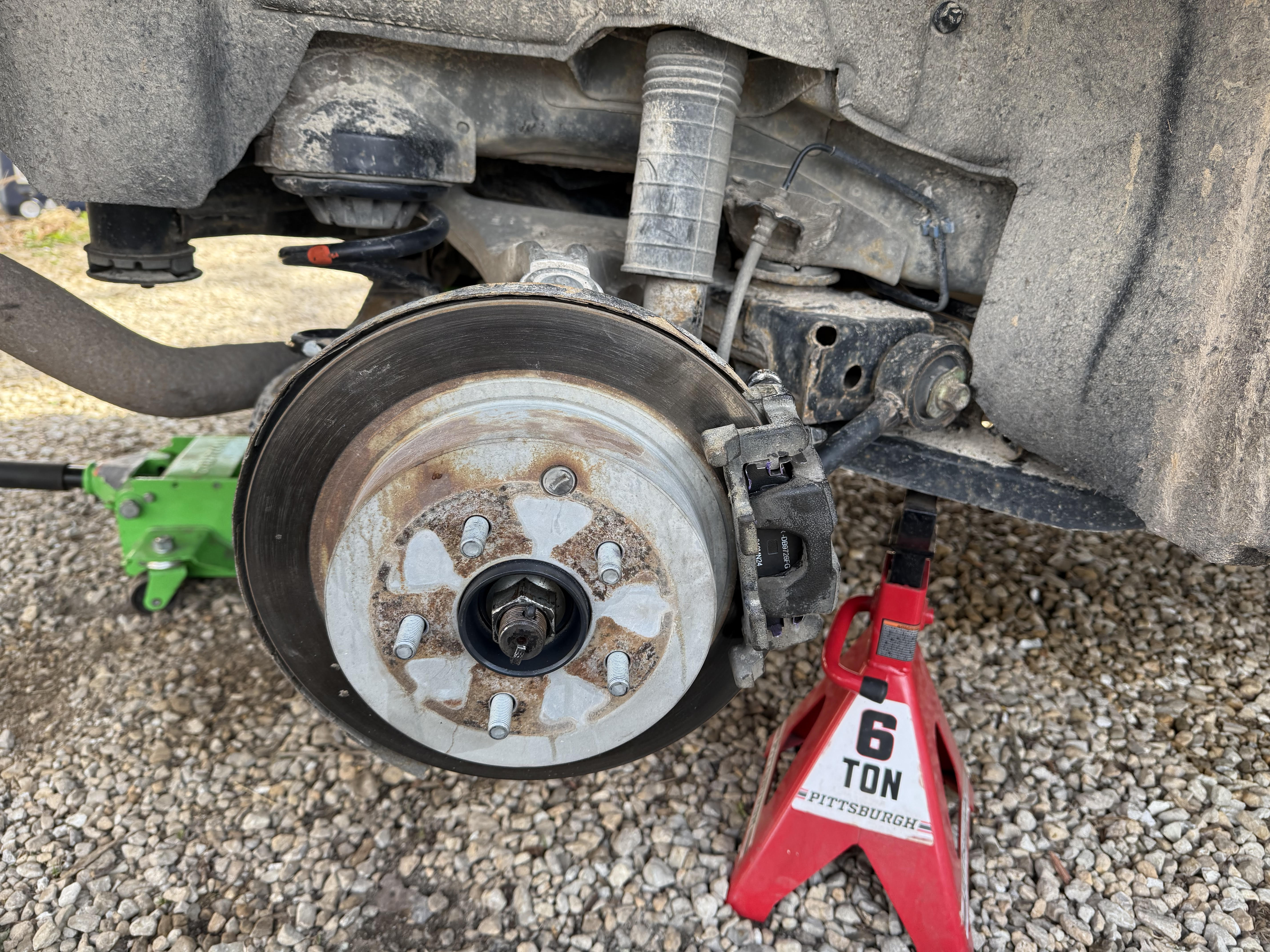 Lewis County Line Garage Image