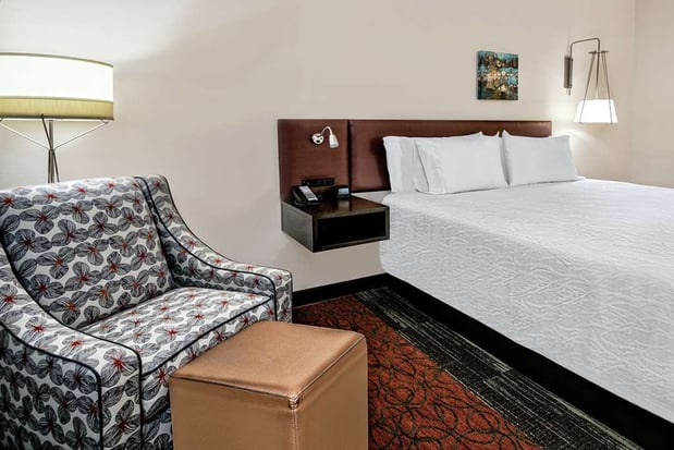 Images Hilton Garden Inn San Marcos