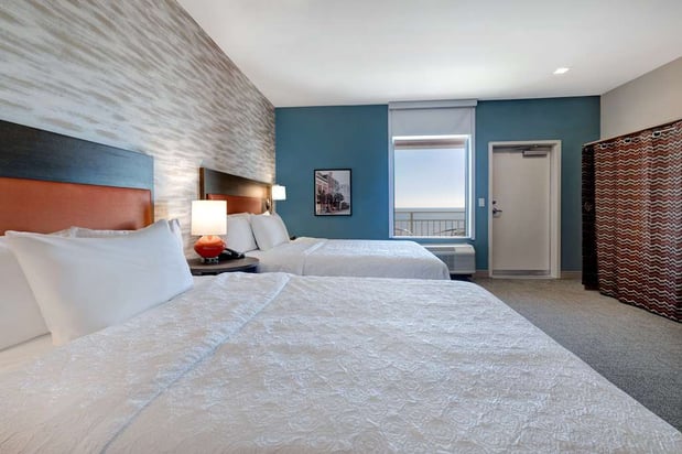 Images Home2 Suites by Hilton Galveston