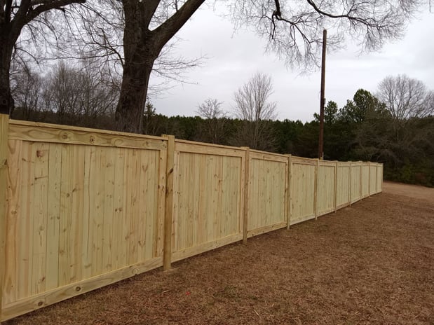 Images B Line Fencing & Services