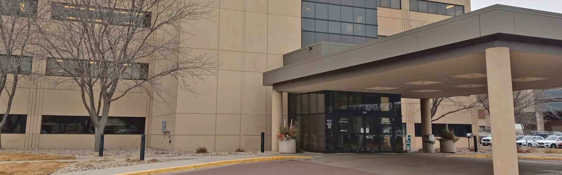 Plaza 3 building