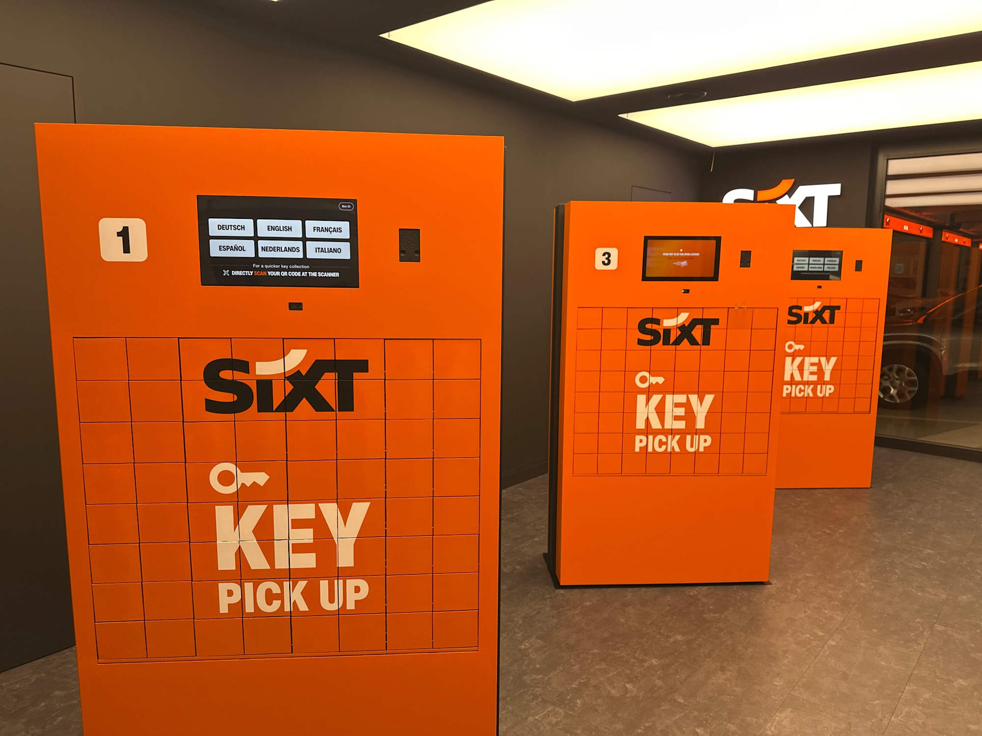 Bild 11 von SIXT Autovermietung Wien-Schwechat Flughafen