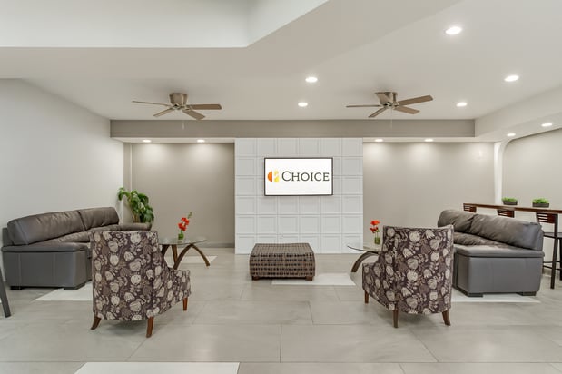 Images Suburban Studios Salt Lake City Airport