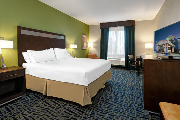Images Holiday Inn Express & Suites Monahans I-20, an IHG Hotel