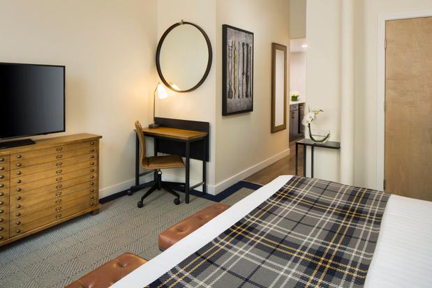 Images Hotel Indigo Boston Garden by IHG