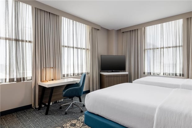 Images Hilton Garden Inn Indianapolis Downtown