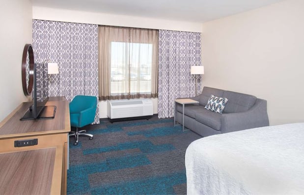 Images Hampton Inn & Suites LAX El Segundo