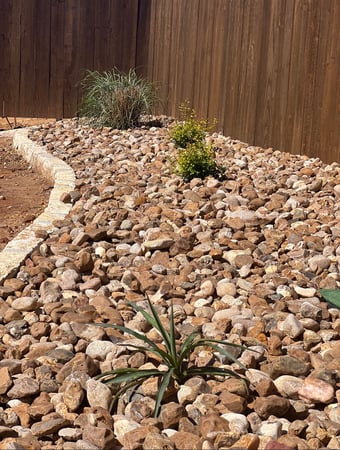 Images Lovell Lawn & Landscape Inc.