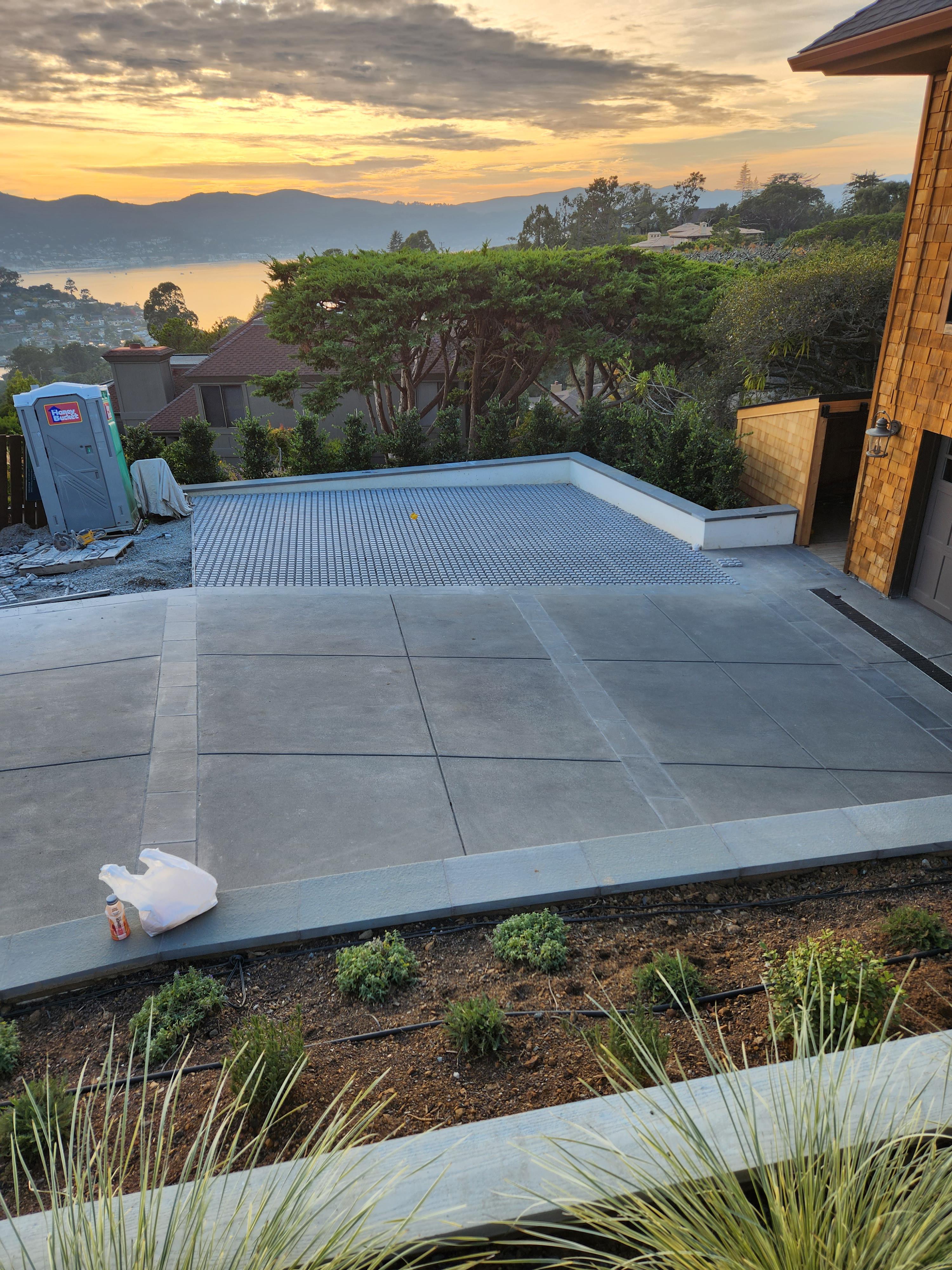 Aleman Concrete Logo