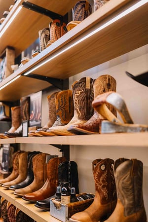 Images Ariat Brand Shop