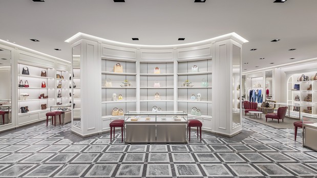 Images Gucci - Costa Mesa Flagship