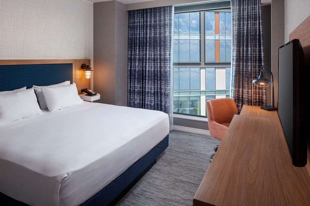Images Hampton Inn Boston Seaport District