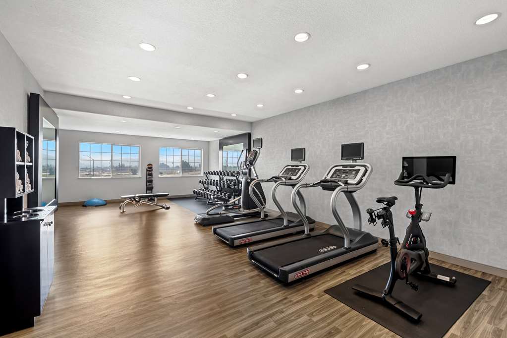 Health club fitness center gym