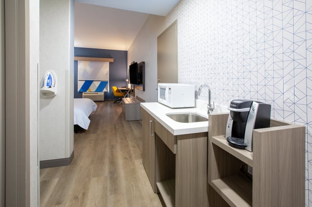 Images Holiday Inn Express & Suites Lathrop by IHG