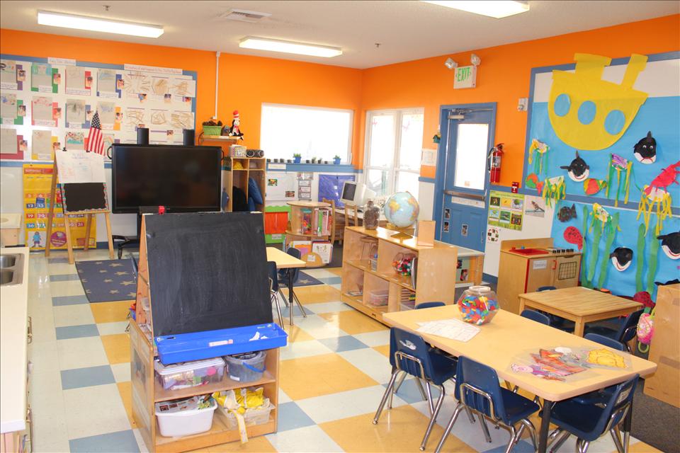 We are exploring the world around us in our brand new Interactive Kindergarten classroom!