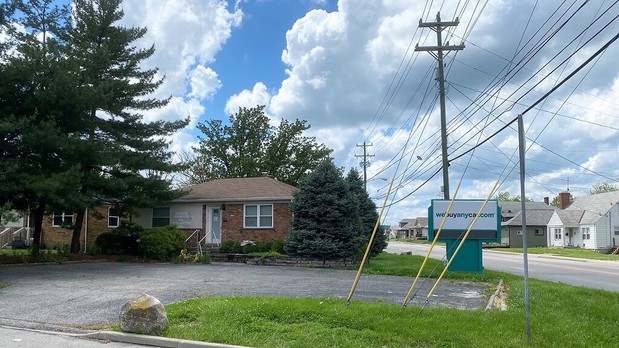 Images webuyanycar.com CLOSED