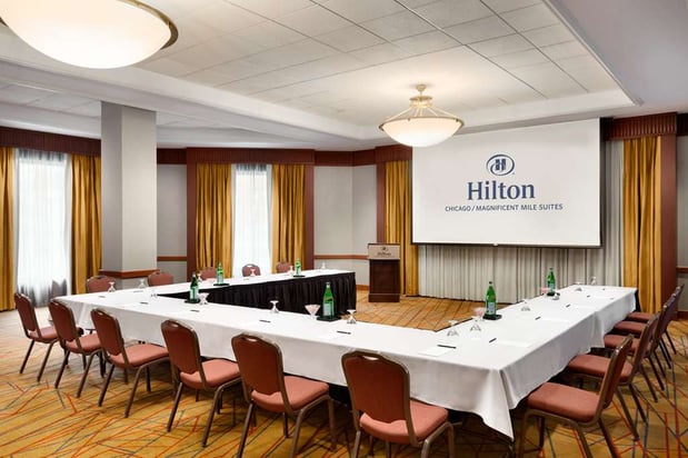 Images Hilton Chicago/Magnificent Mile Suites