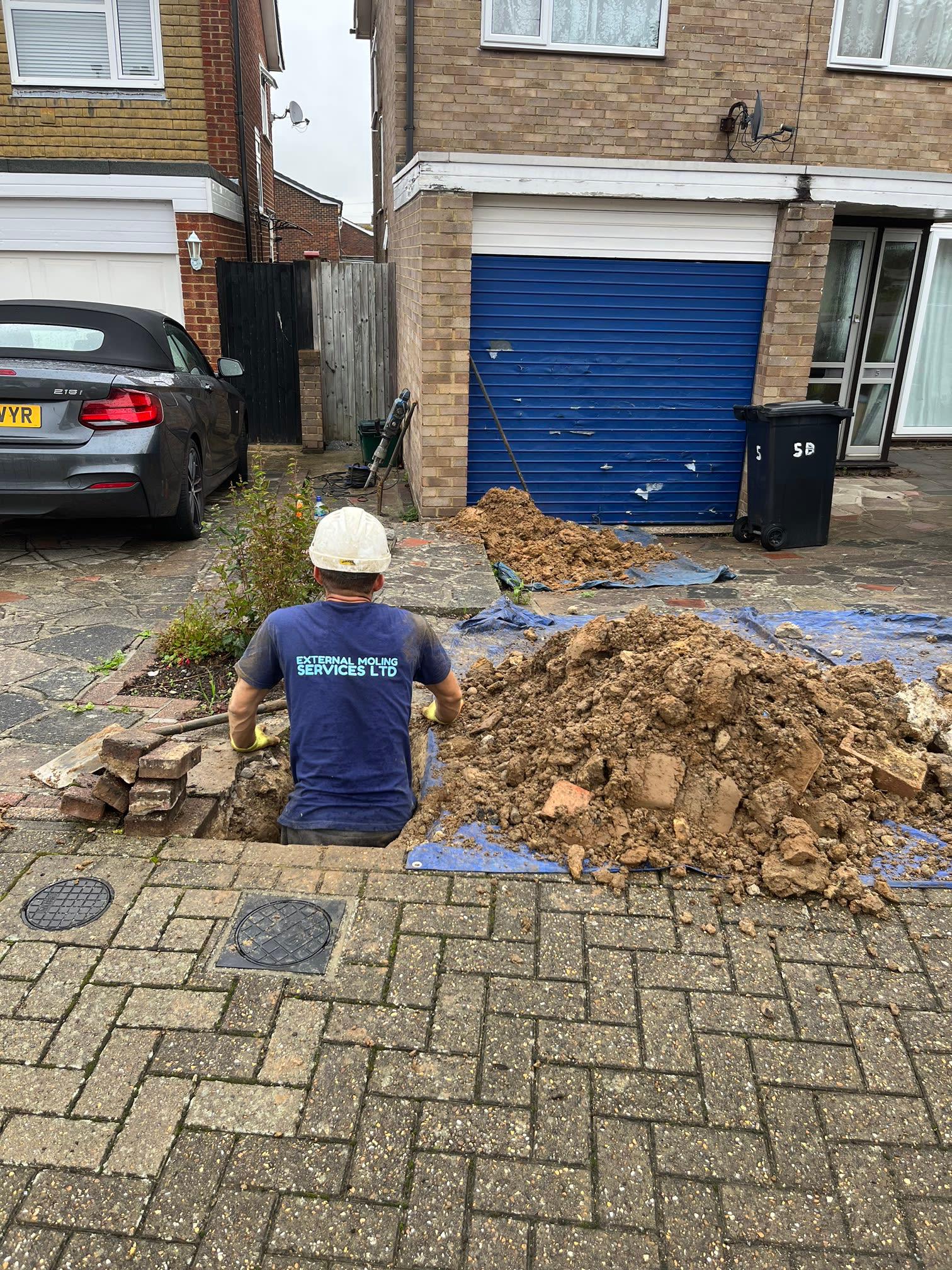 External Moling Services Ltd Ashtead 08006 129605