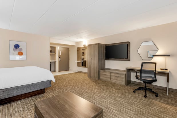 Images Holiday Inn Express Chicago-Downers Grove by IHG
