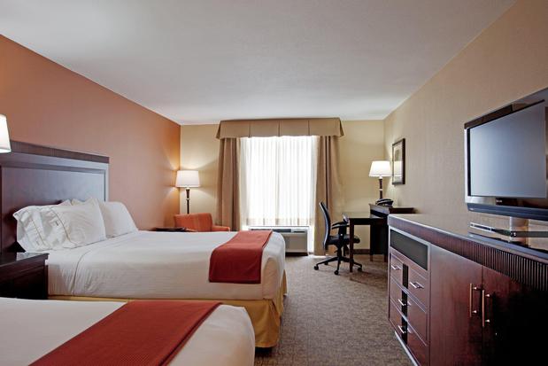 Images Holiday Inn Express & Suites San Diego-Sorrento Valley, an IHG Hotel