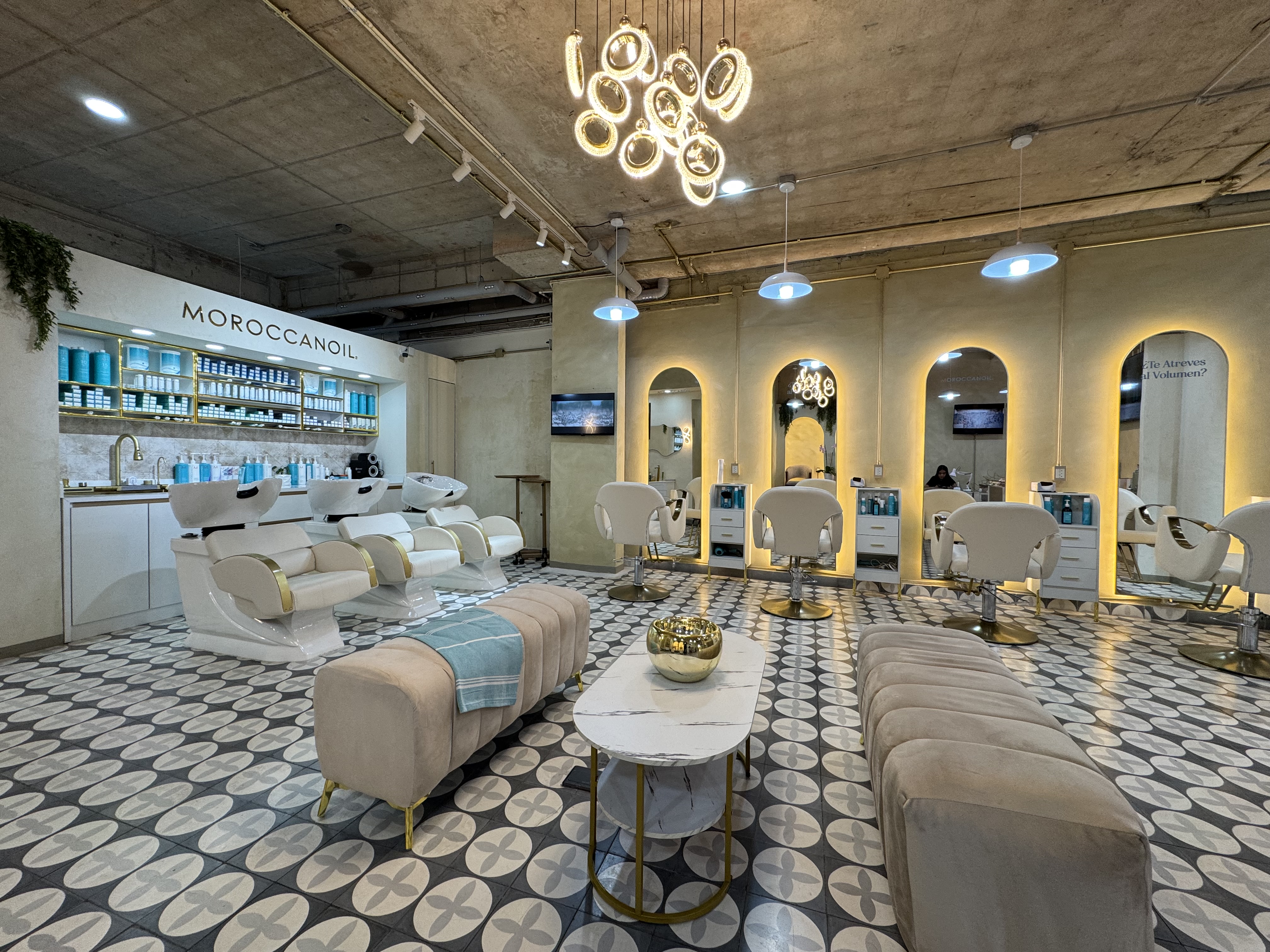 Images Mouna Beauty Salón