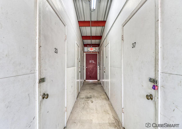 Images CubeSmart Self Storage