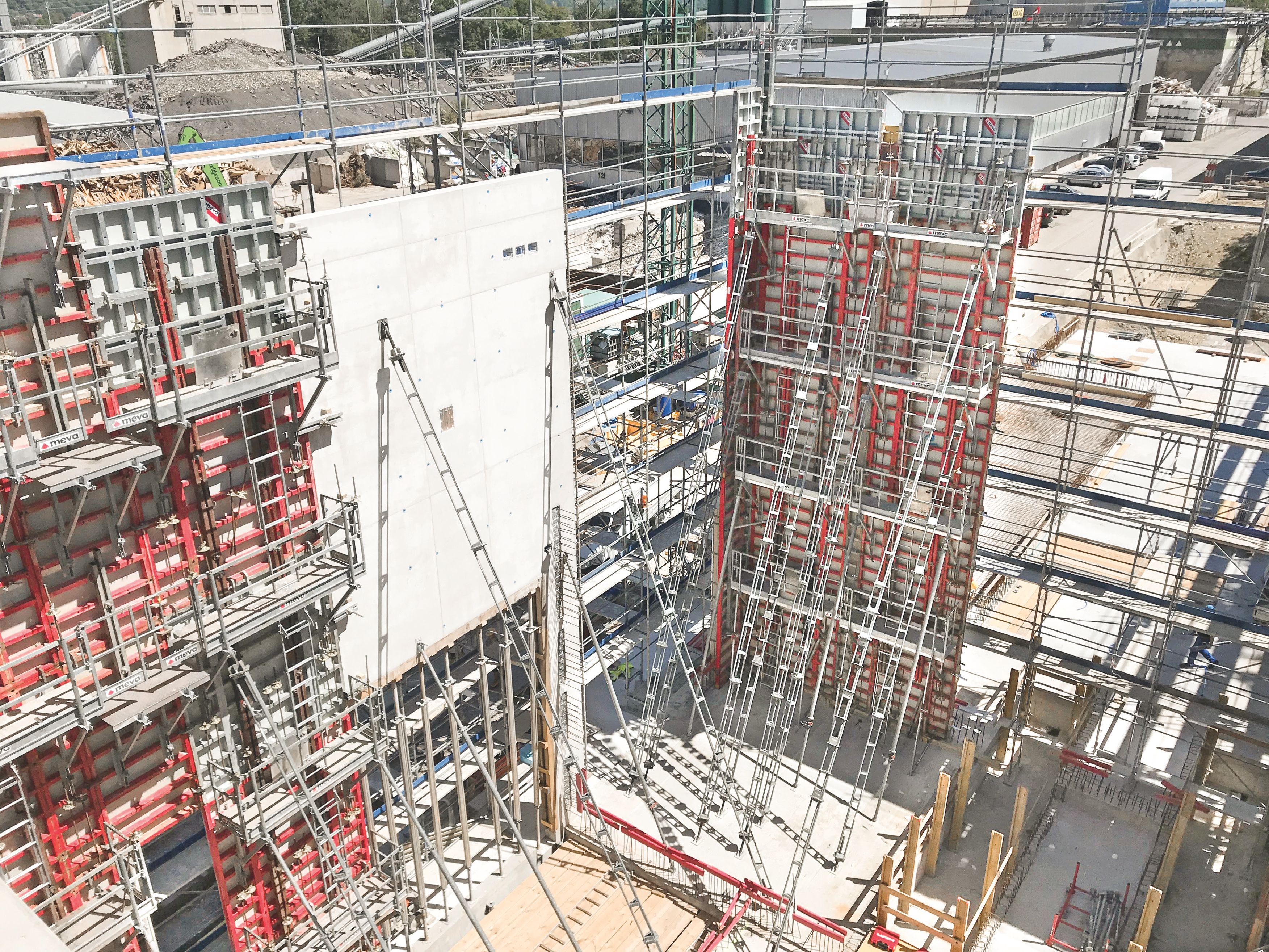 Bilder Meva Schalungs-Systeme AG