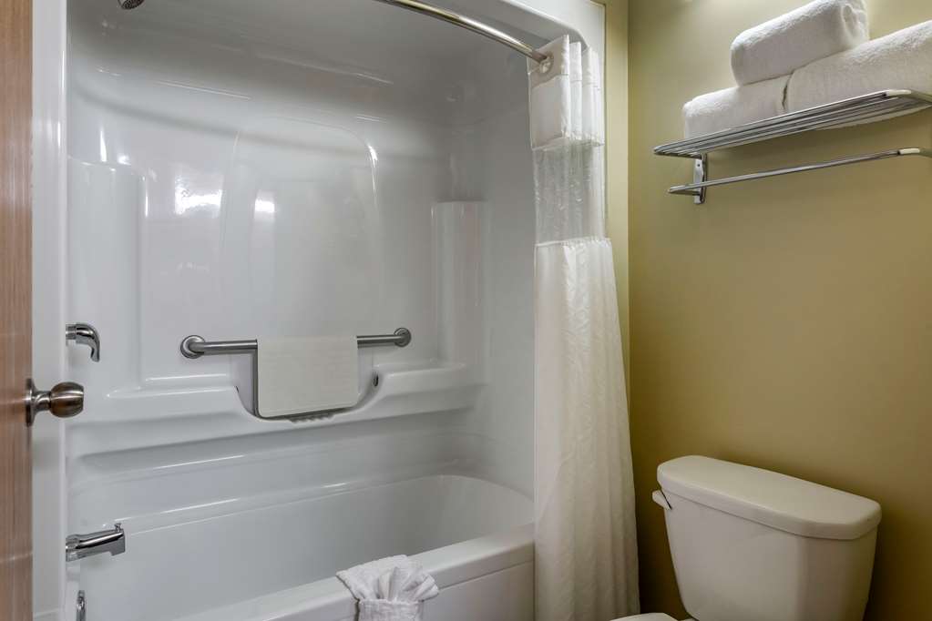 Images Best Western Plus Dartmouth Hotel & Suites