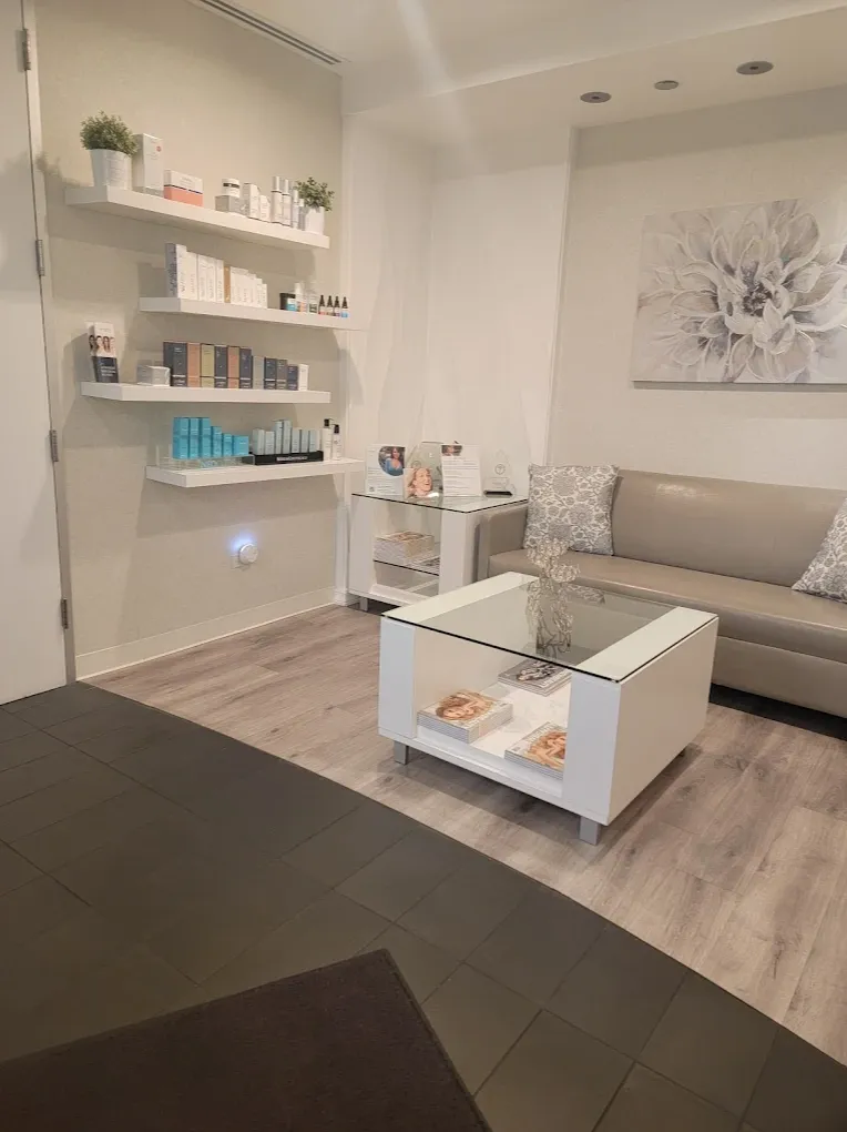 Michael Horn Plastic Surgery and Med Spa waiting area. 