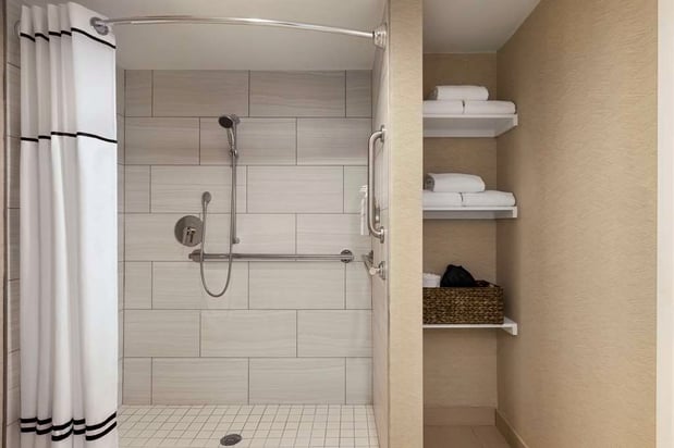 Images Embassy Suites by Hilton Deerfield Beach Resort & Spa