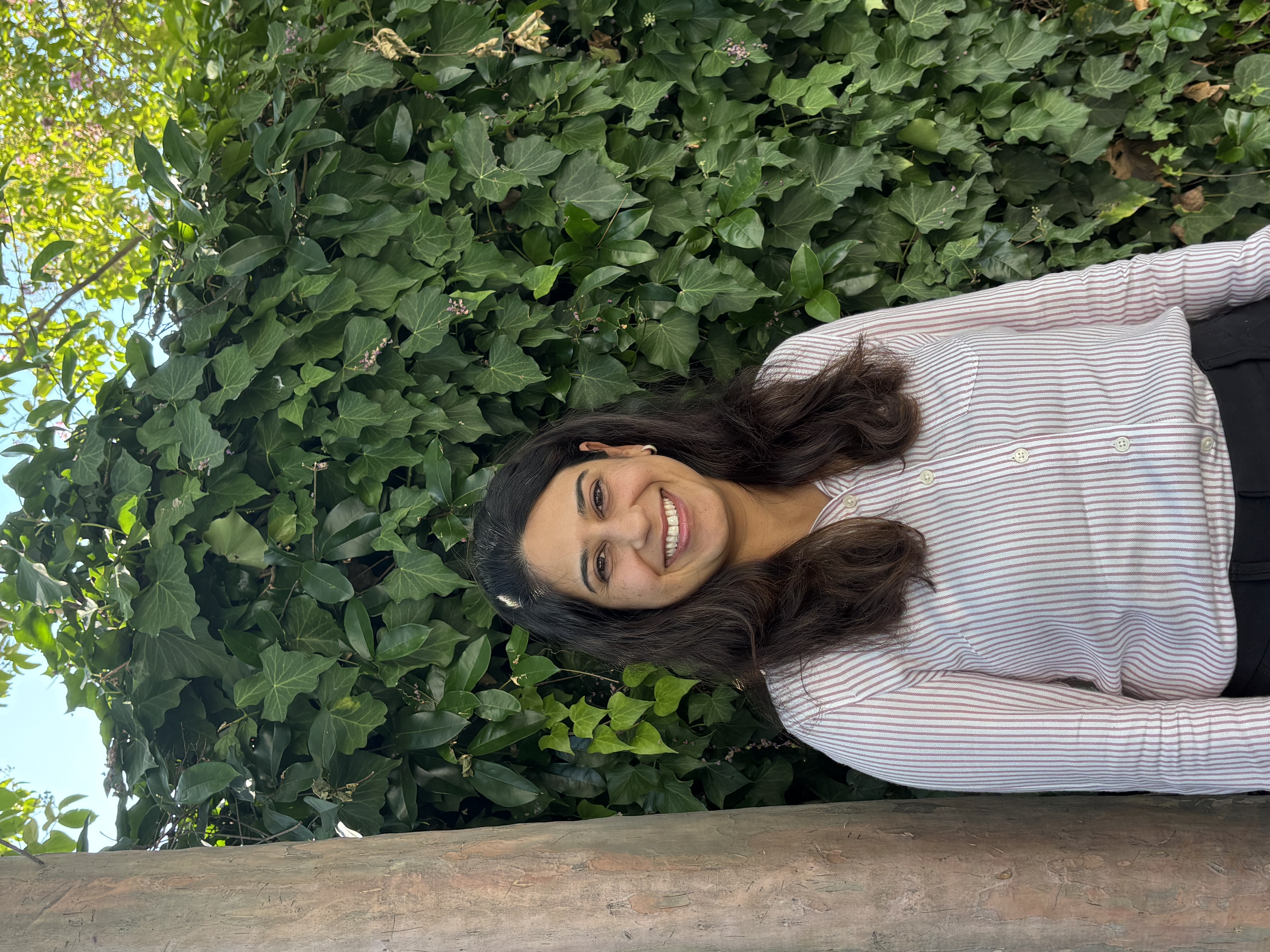 Dr. Hilda Kanon provides general, cosmetic, and Invisalign® dentistry for patients of all ages in Sa 
