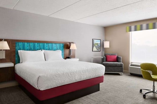 Images Hampton Inn & Suites New Haven - South - West Haven