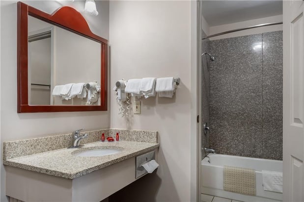 Images SureStay Plus by Best Western Auburn