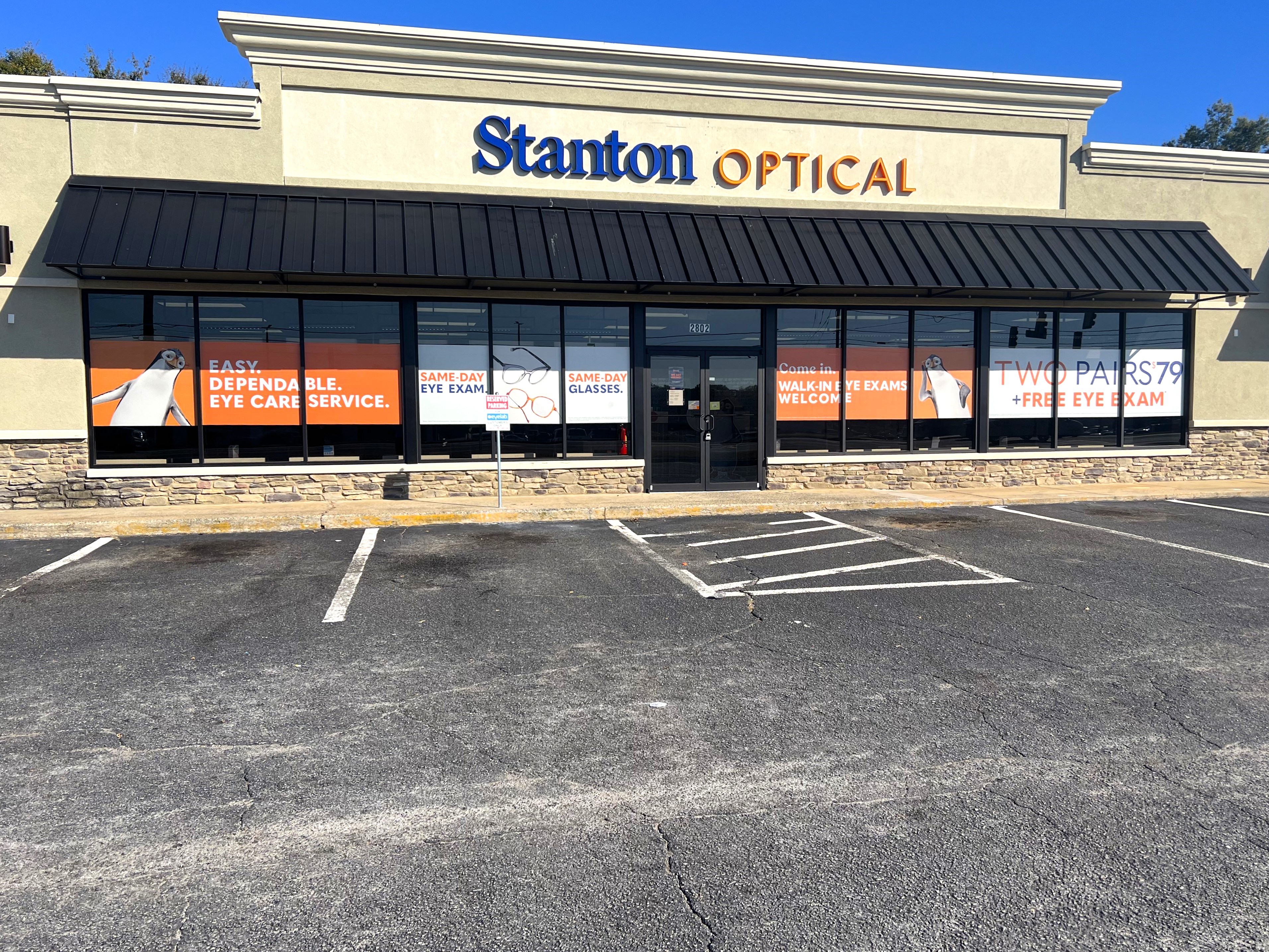 Storefront at Stanton Optical store in Centerville, GA 31028