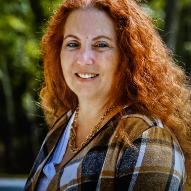 Images Linda Lawless - Metro Realty Group
